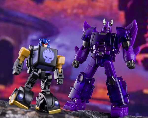 Dr.Wu DW-E34B Golden Beetle Goldbug & DW-E35T Wingman Cyclonus Shattered Glass Version Set of 2