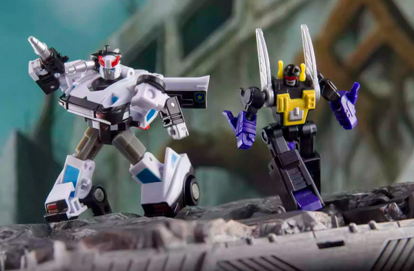 Dr.Wu DW-E43 Patrolman Prowl & DW-E44 Grasshopper Kickback Set of 2