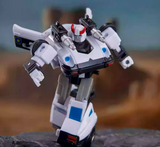 Dr.Wu DW-E43 Patrolman Prowl & DW-E44 Grasshopper Kickback Set of 2