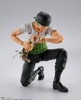 TAMASHII NATIONS - One Piece - Roronoa Zoro -Romance Dawn- S.H.Figuarts Action Figure
