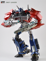 Iron Warrior IW-07 Leader DLX 2.0 Vision Optimus Prime
